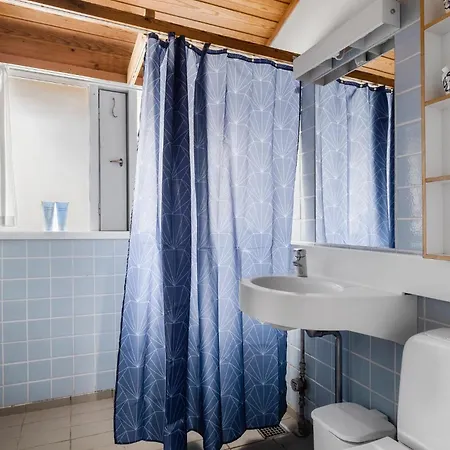 Сasa de vacaciones 2 Bedroom Amazing In